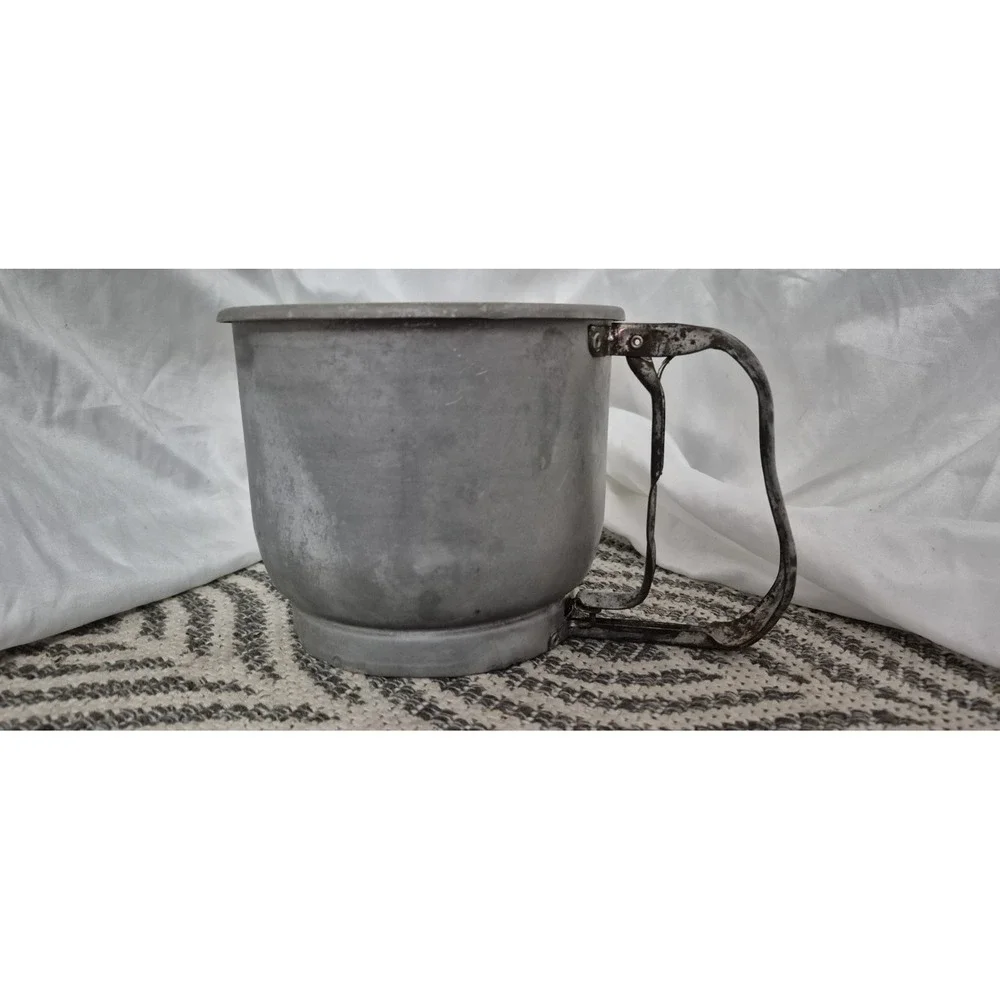 Vintage‎ Foley Flour Sifter  Hand Crank • 5 Cup Farm Kitchen